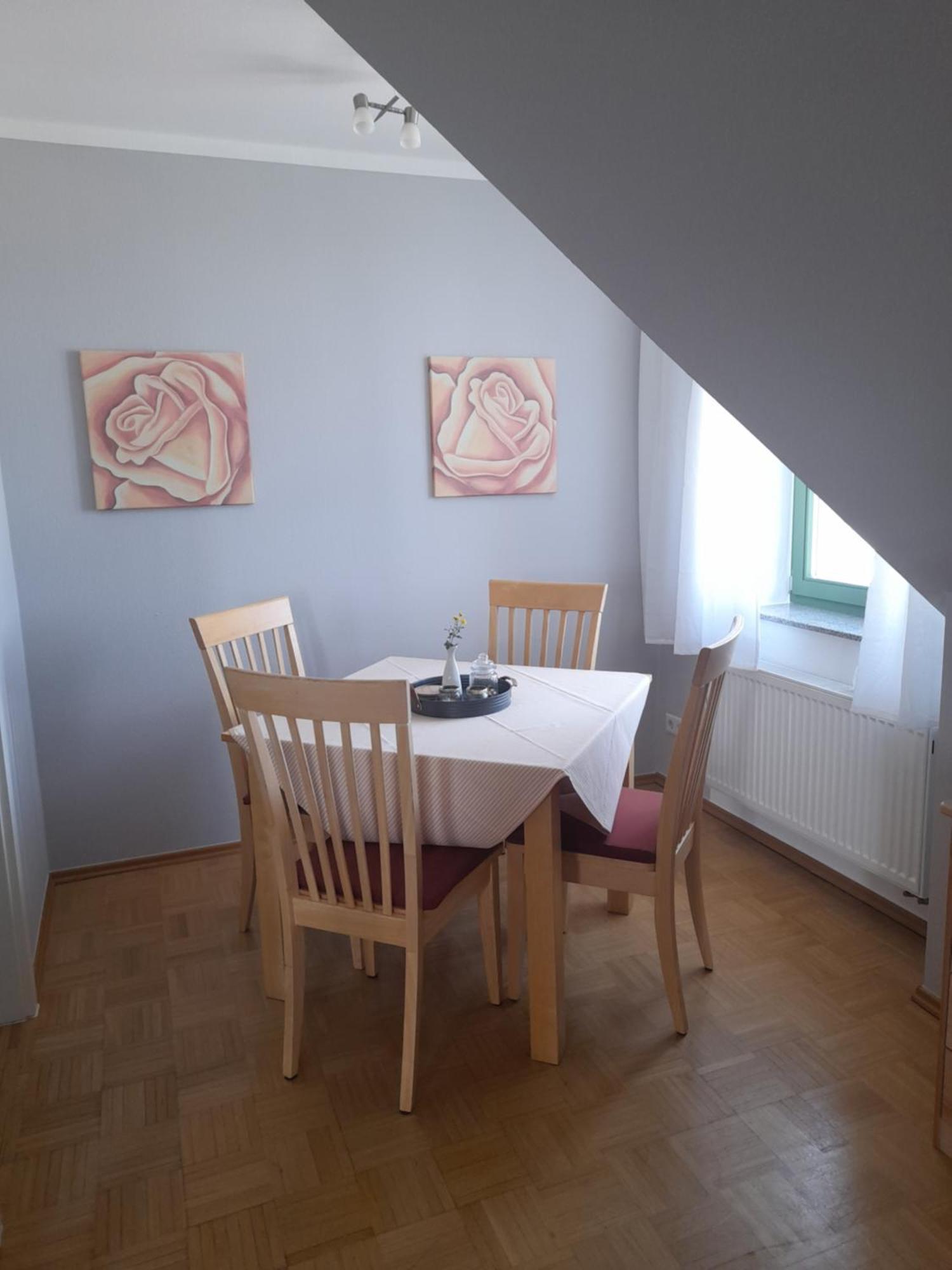 Burghof Ferienwohnungen Goerlitz Habitación foto